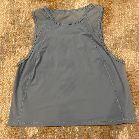 Women’s size 4 Lululemon tank - Picture 1 of 2
